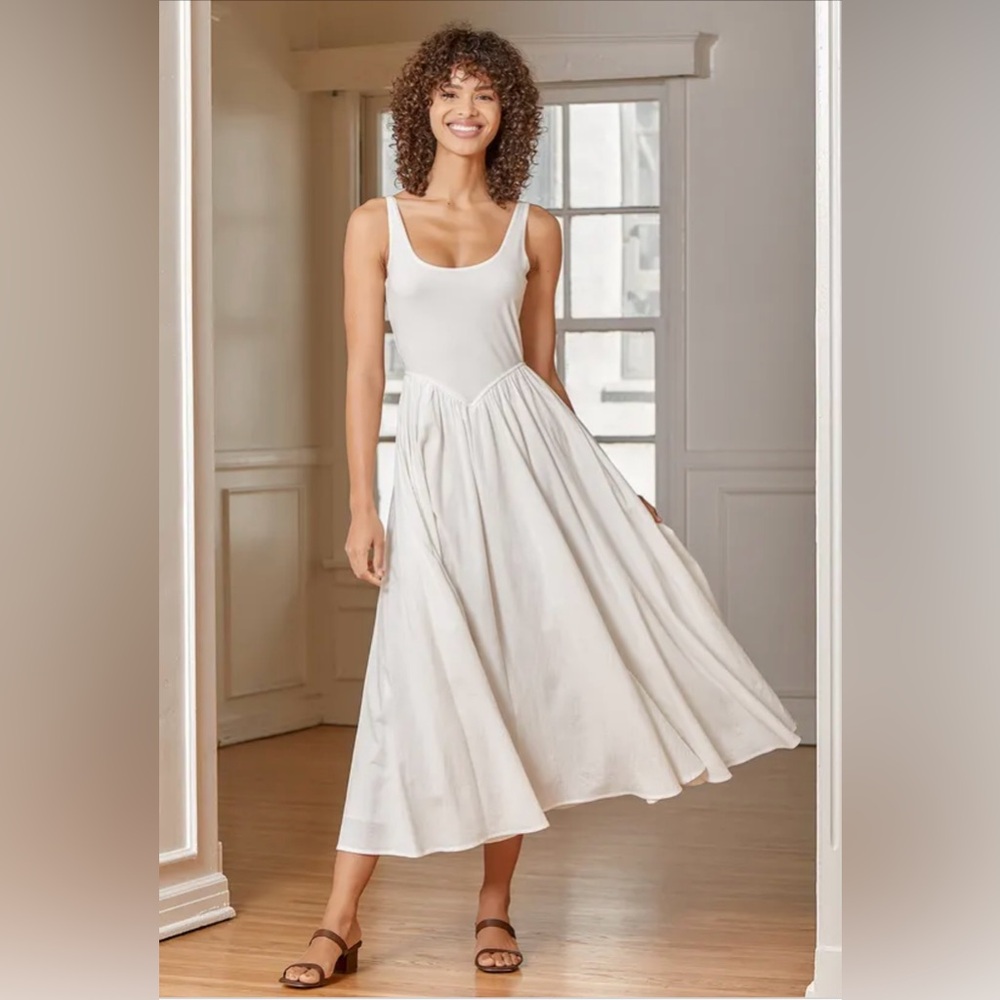 Lulus - Dance Into Your Heart White Scoop
Neck Sleeveless Midi Dress. Size M